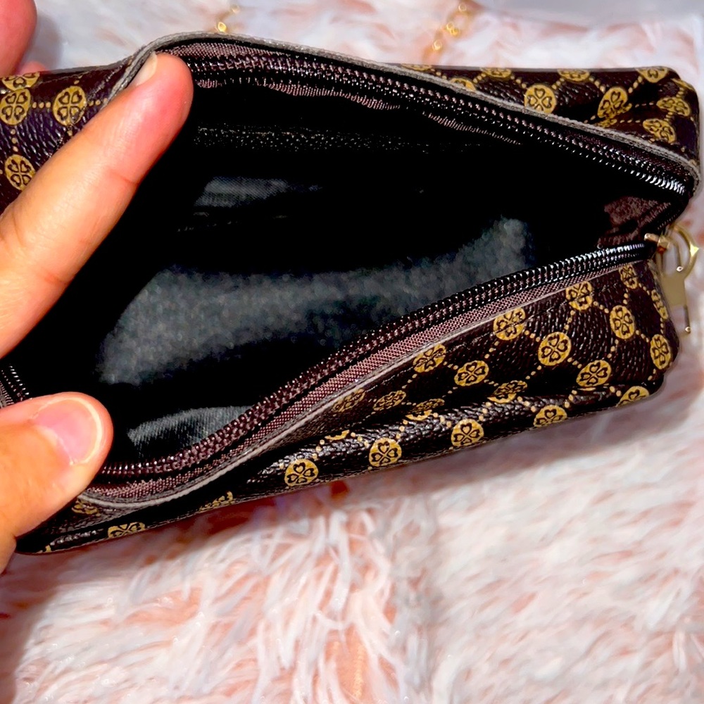 4 For $40 ~ Gold Checkered Cross body - Picture 3 of 5